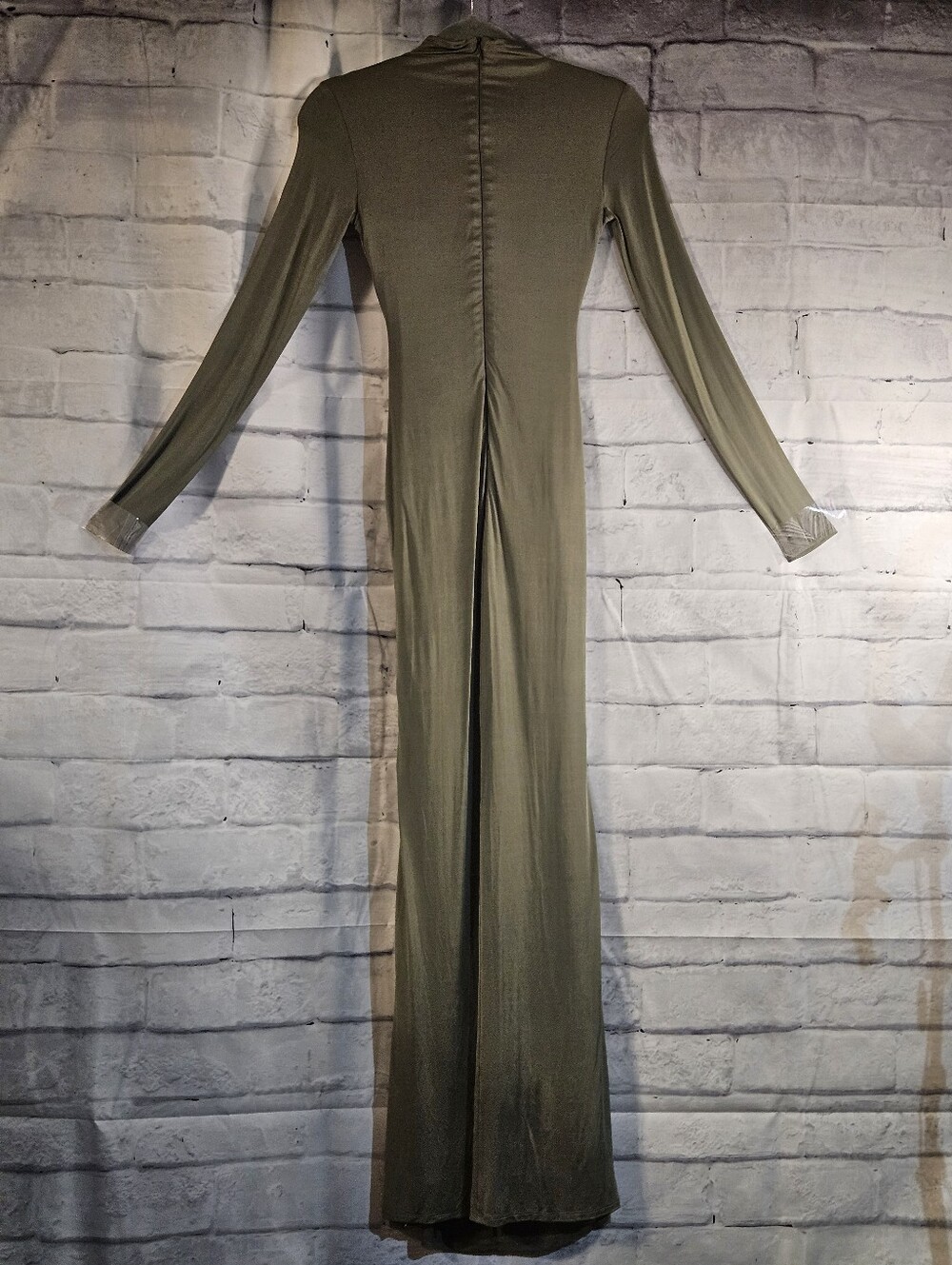 Fashion Nova NWTs Size Small Olive Green Maxi Dress - Picture 4 of 8